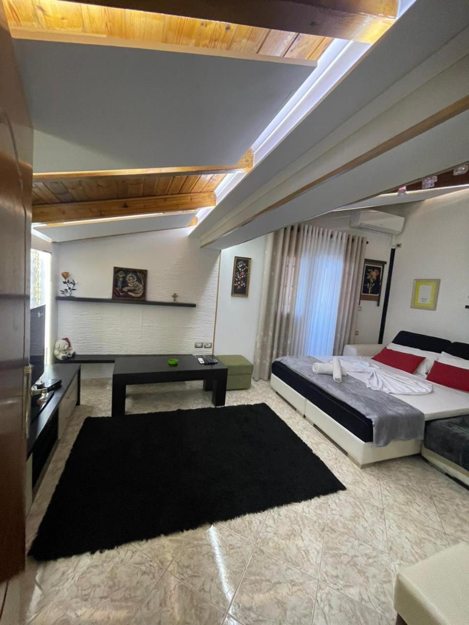 Vila Katalea Gjirokastër Exteriér fotografie